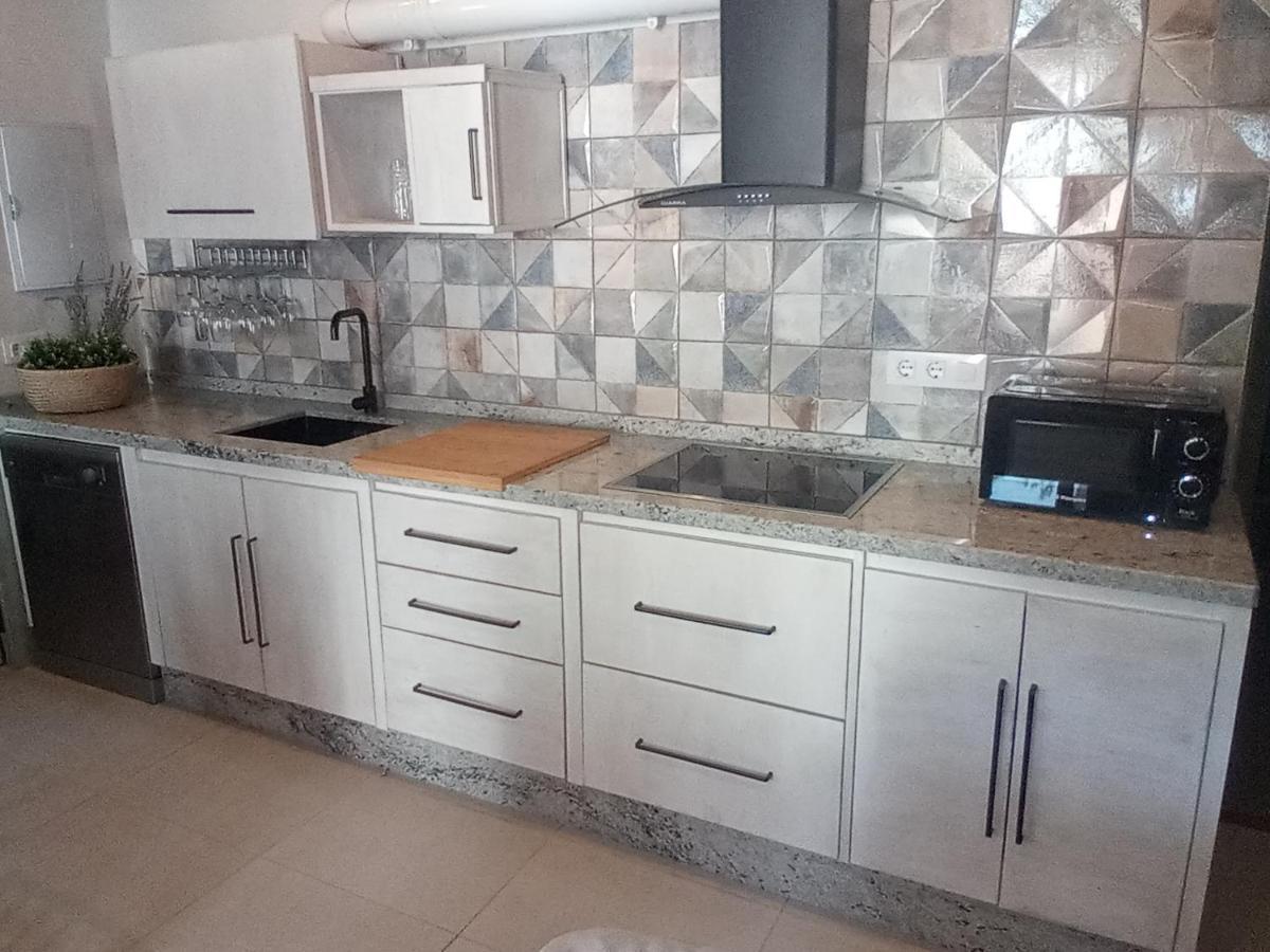 Alojamientos Biarritz Vista Jardin فوينتيئيريدوس المظهر الخارجي الصورة
